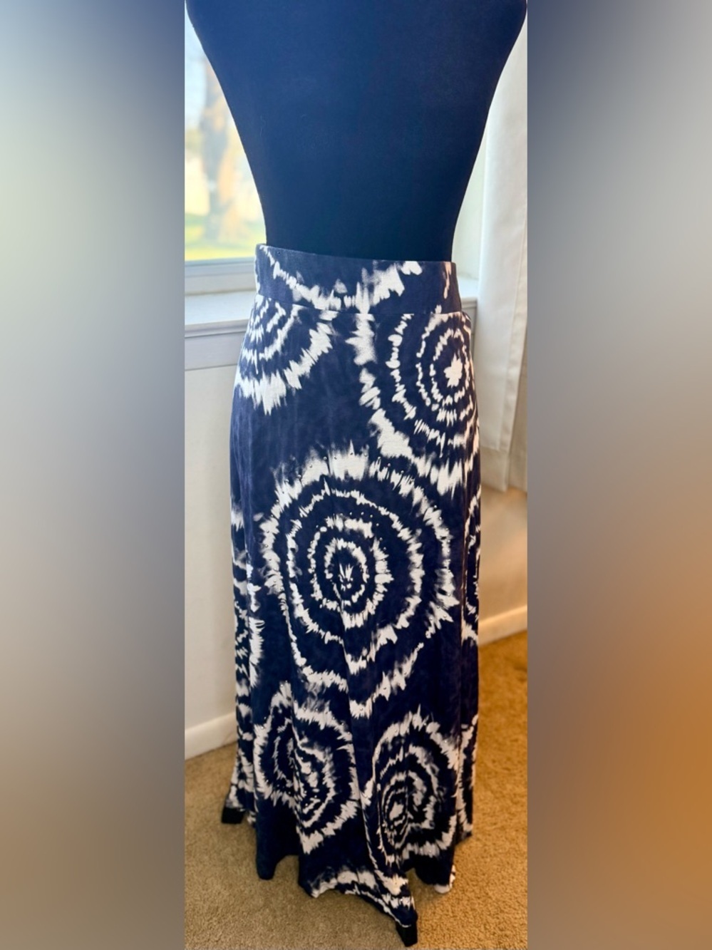 Vintage INC tie dye maxi skirt boho festival  elastic waist comfortable chic Sm